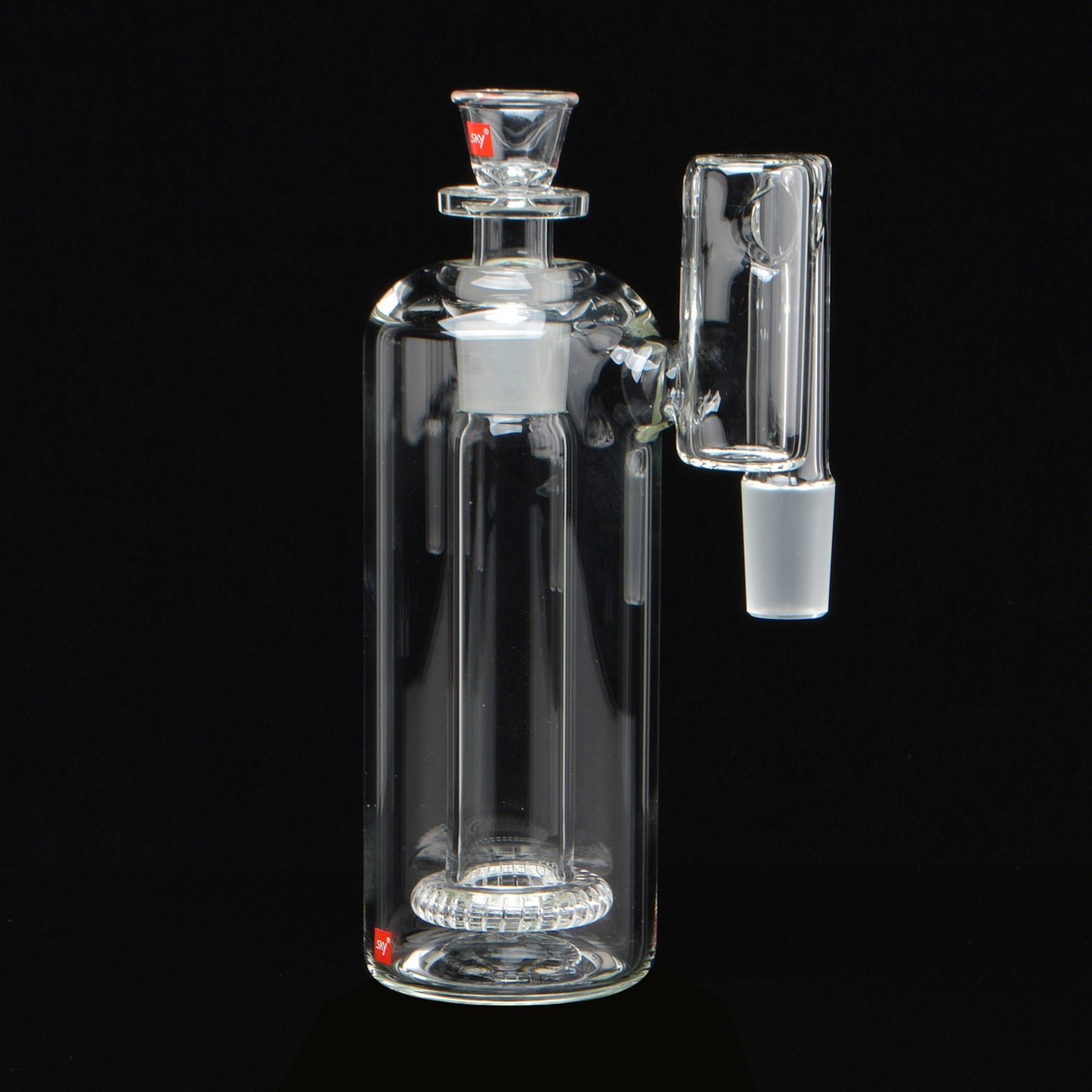 Bong ashcatcher standing upwright