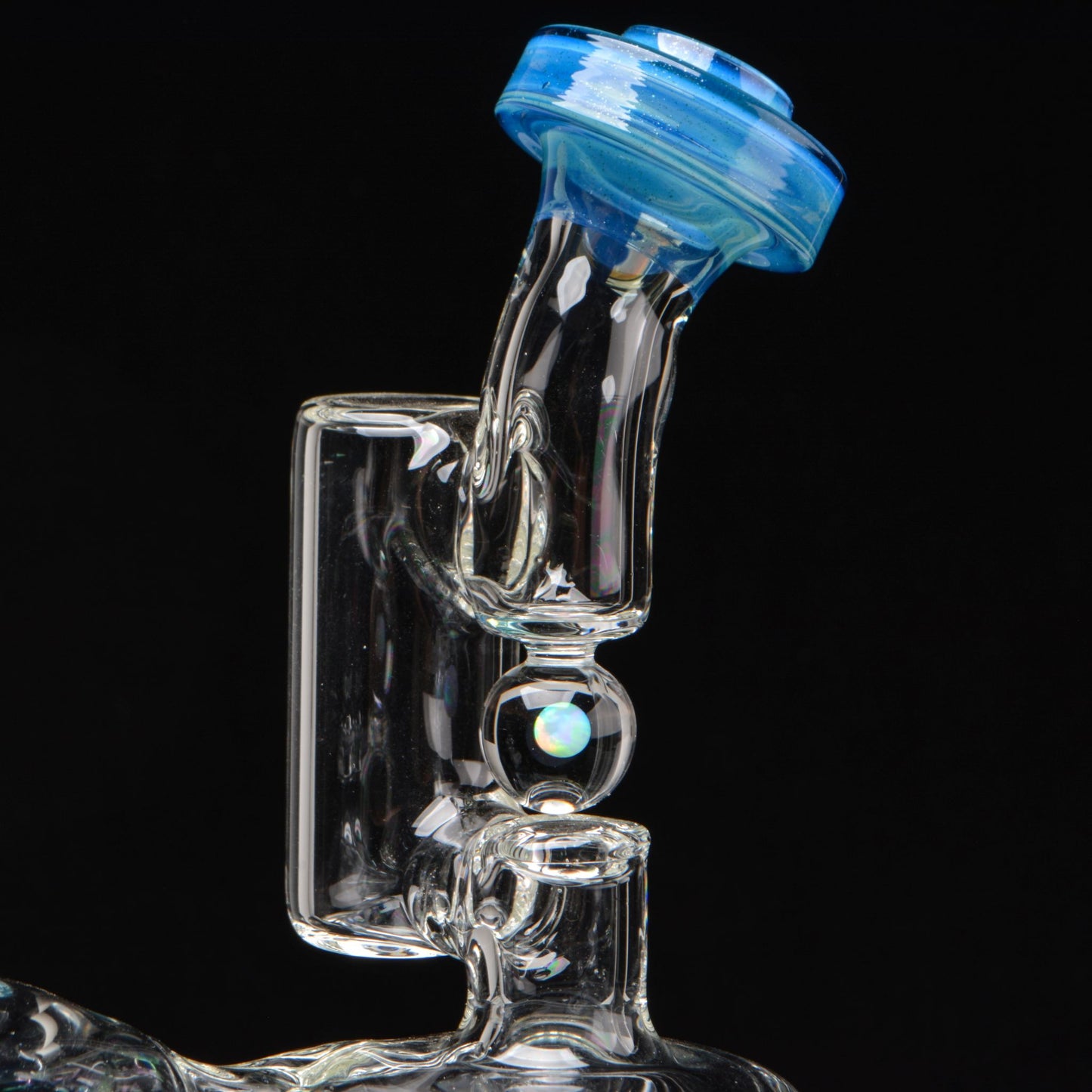 Blue Ghost Dust Neutron Recycler