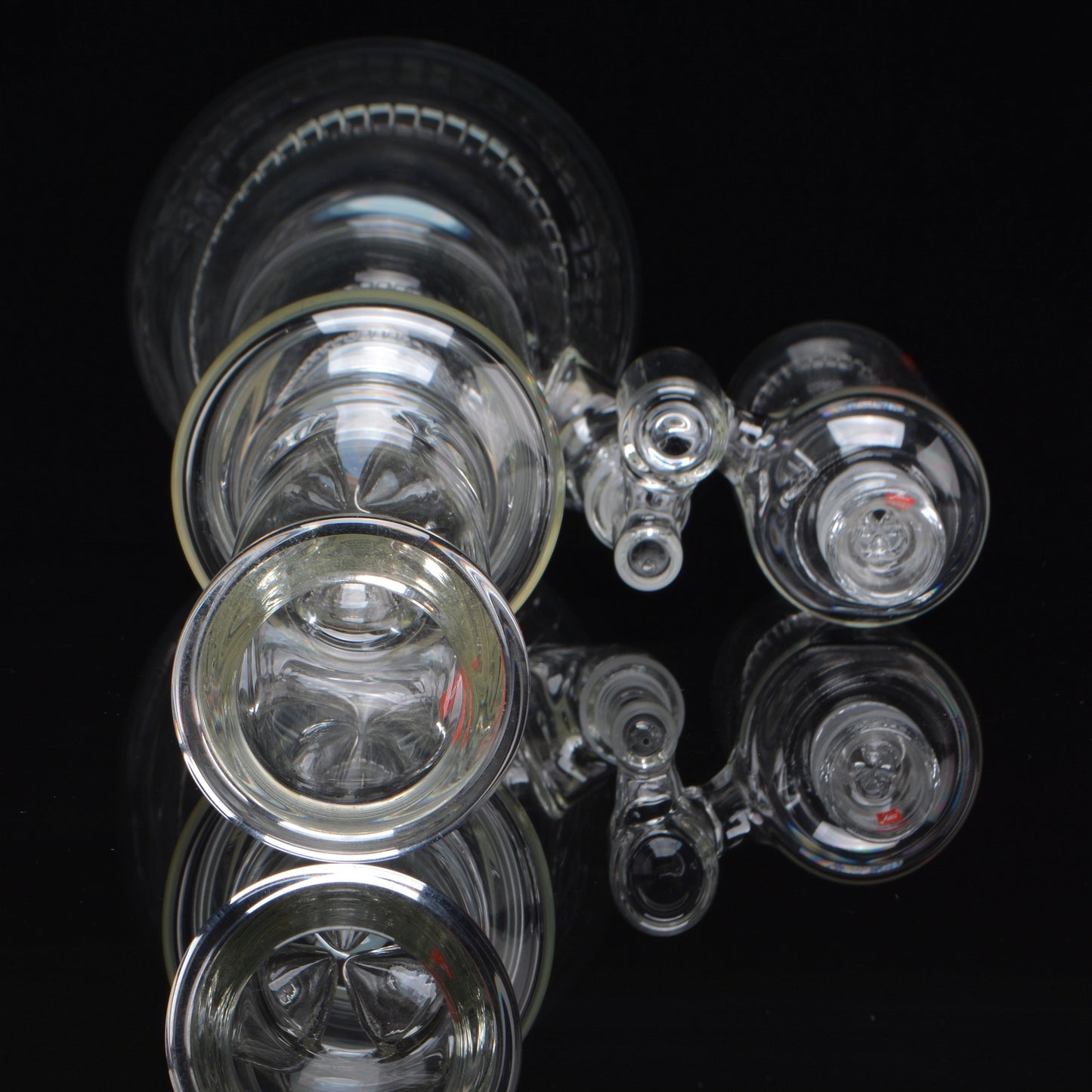 close up of the mouthpiece and ash catcher