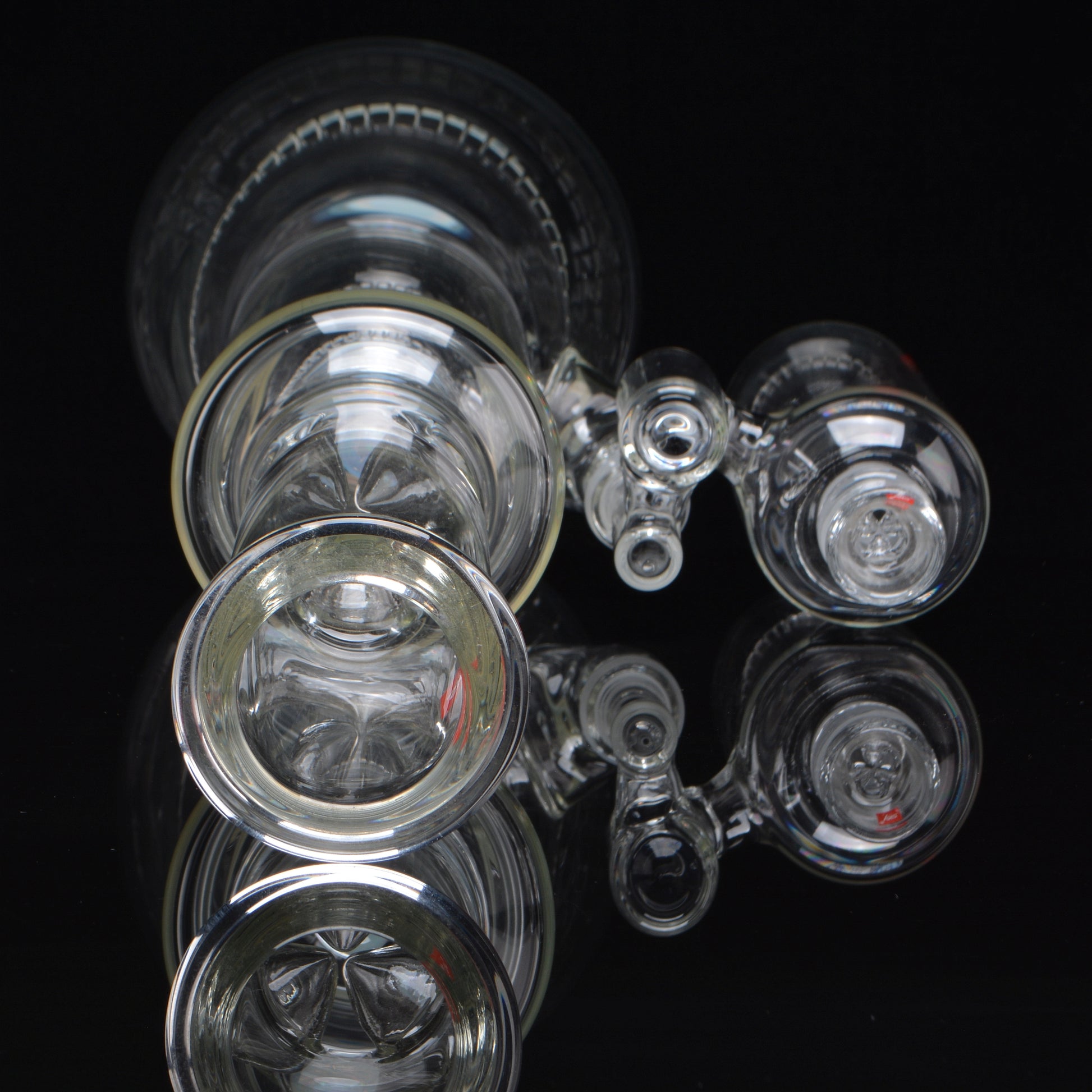 close up of the mouthpiece and ash catcher