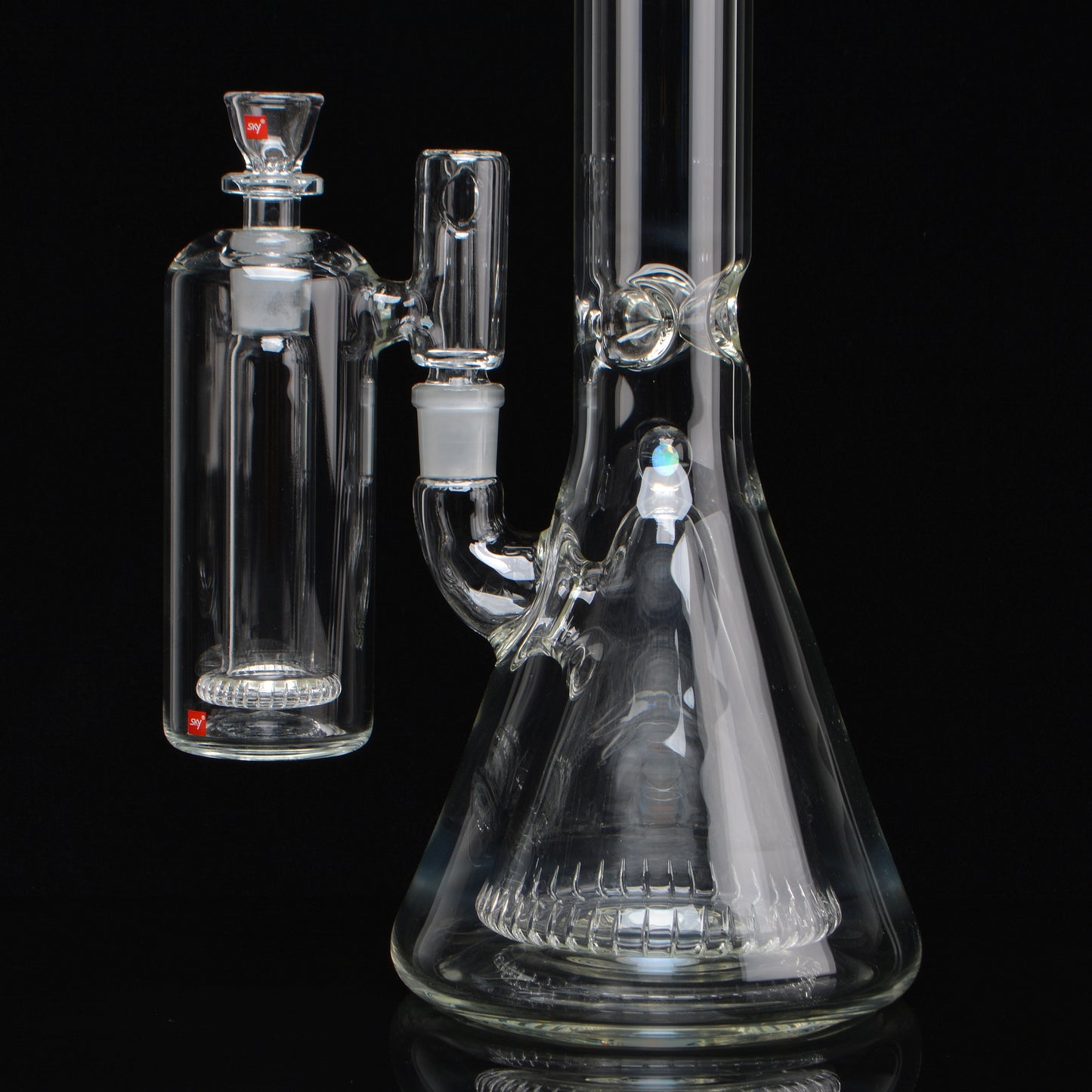 Close up of the fusion perk and showerhead splashcatcher
