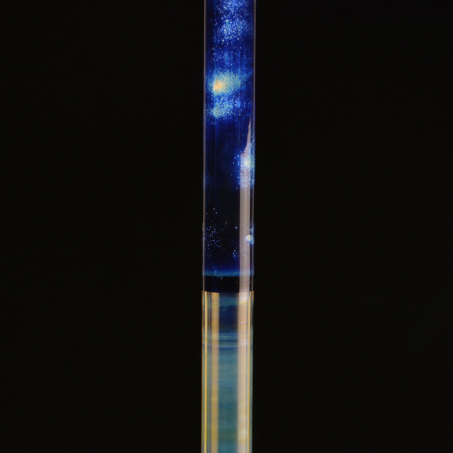 close up of the lower 3rd of the beaker