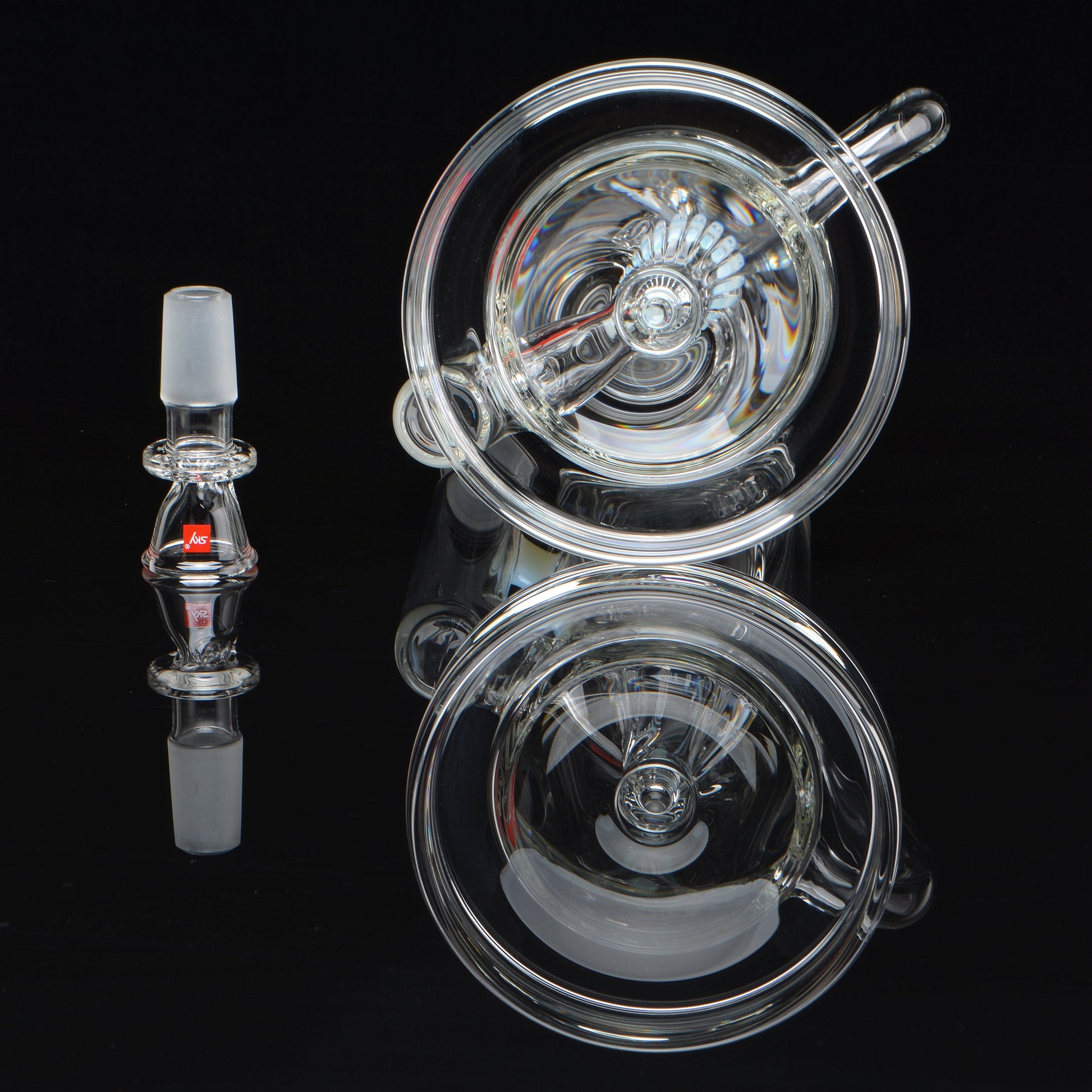 Reflective base and bowl piece shot