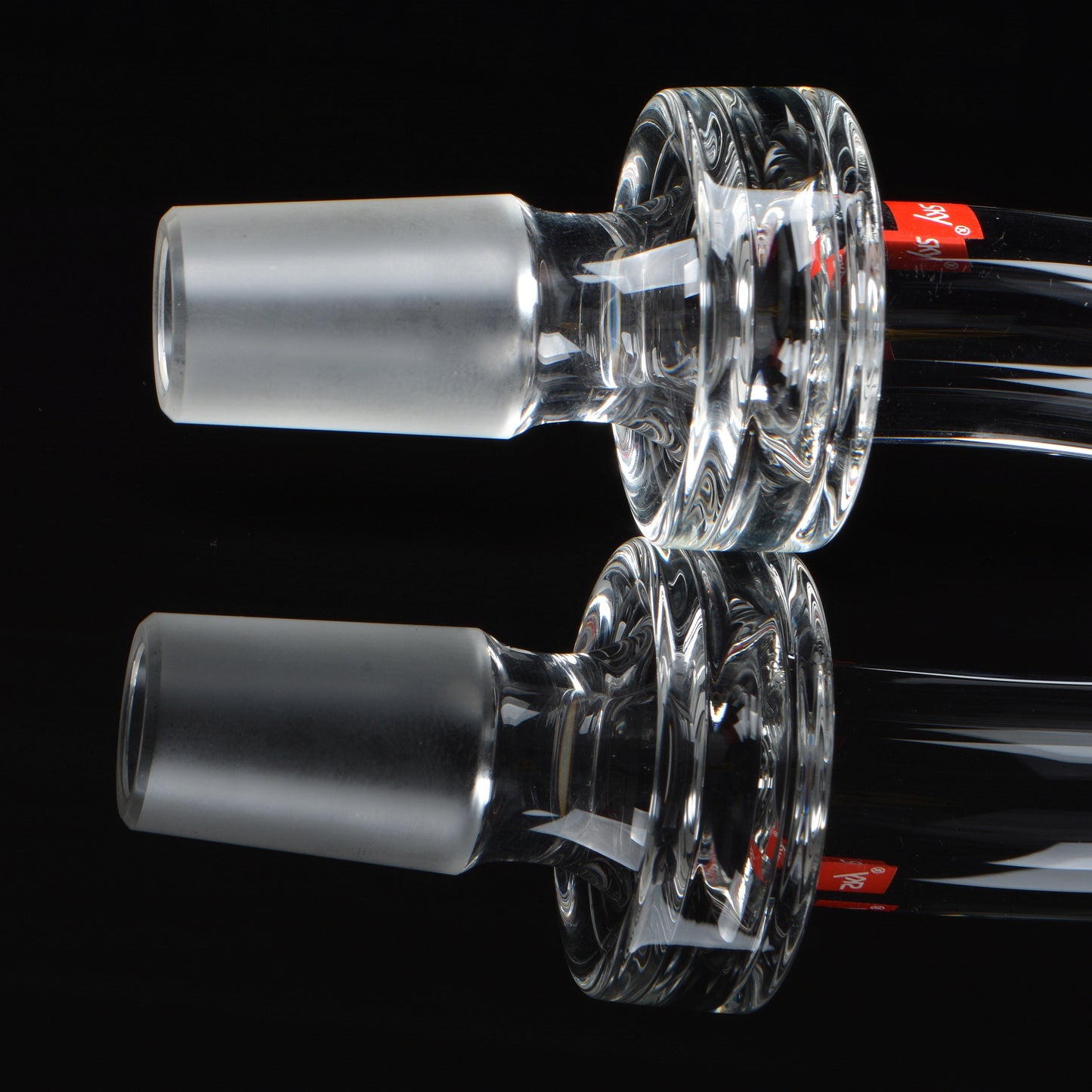 Close up of the lower Maria (ring) of the mouthpiece