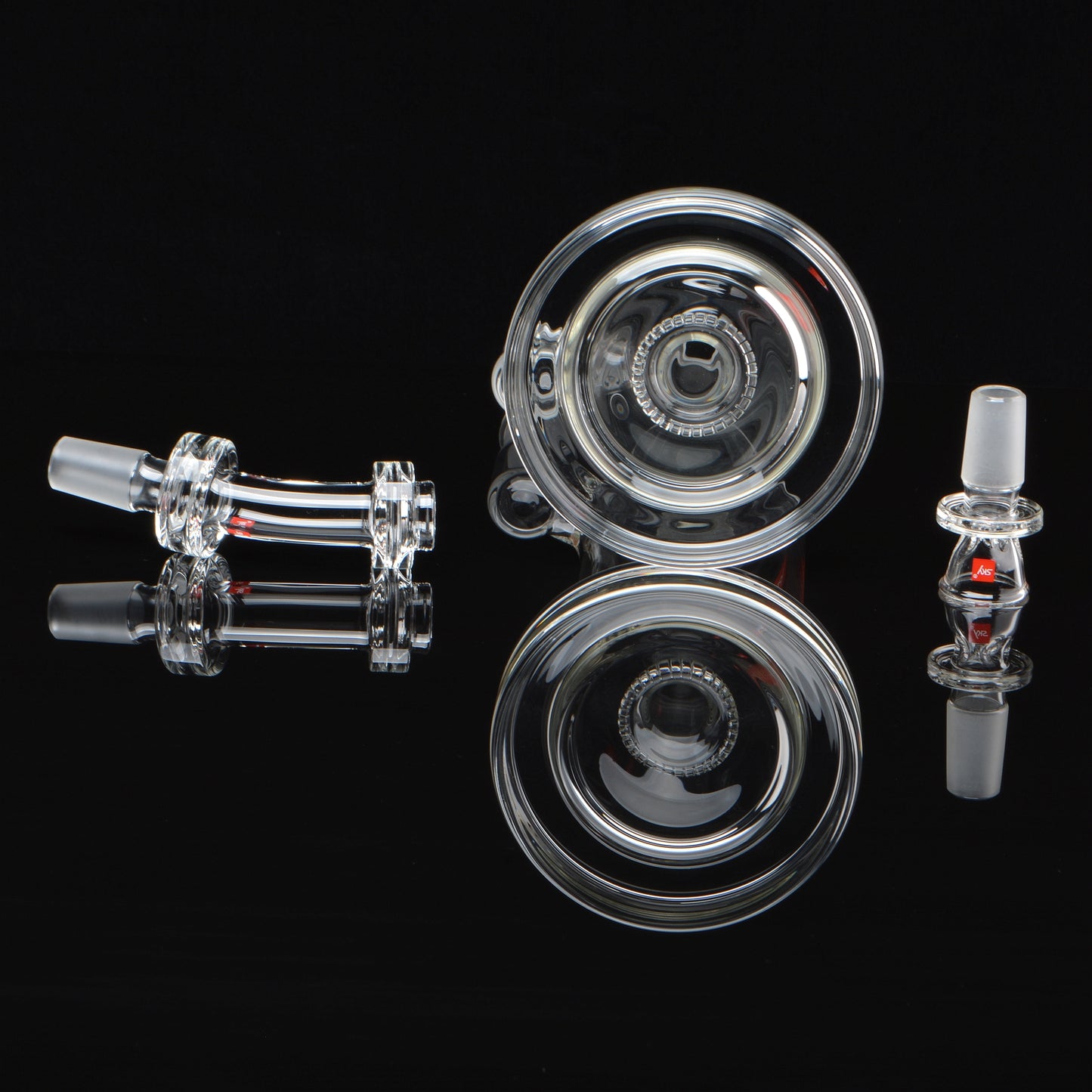 Bubbler, with a removable mouthpiece, with all the components broken apart