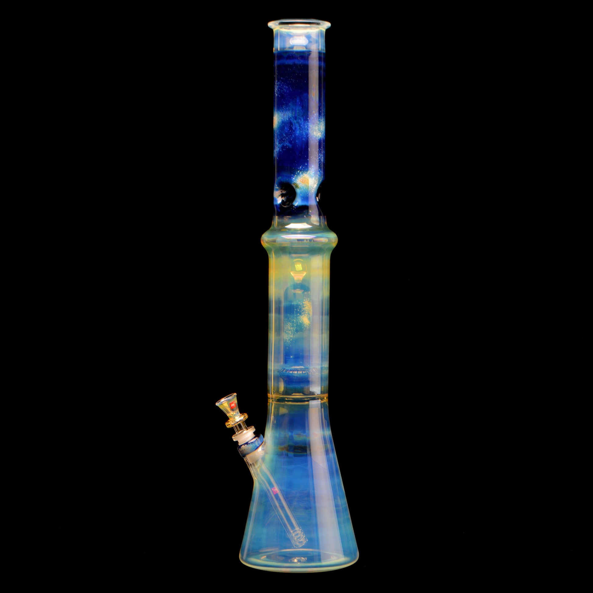 Saturn Beaker bong