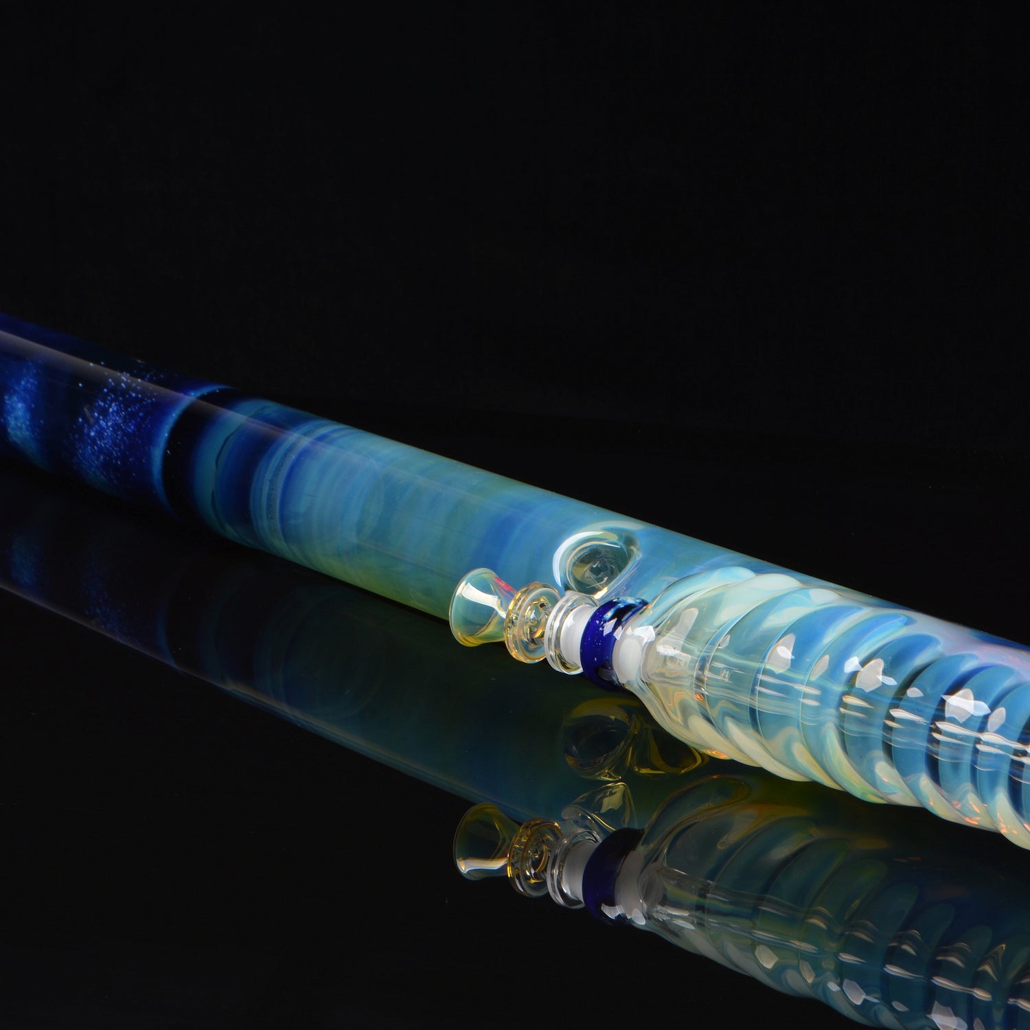 Jupiter 4-footer straight tube, reflective center close up