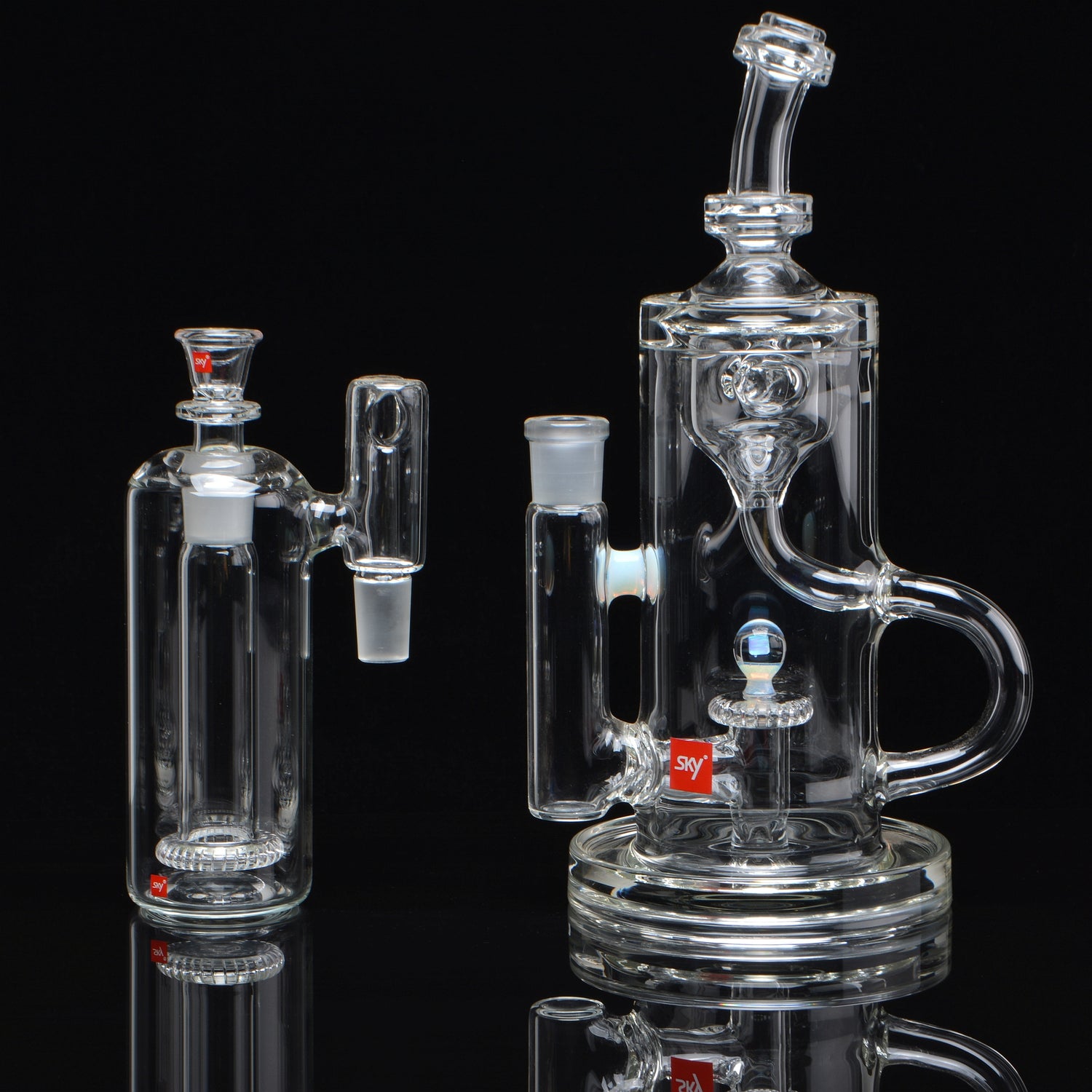 Recycler and splashcatcher seperated, standing upright