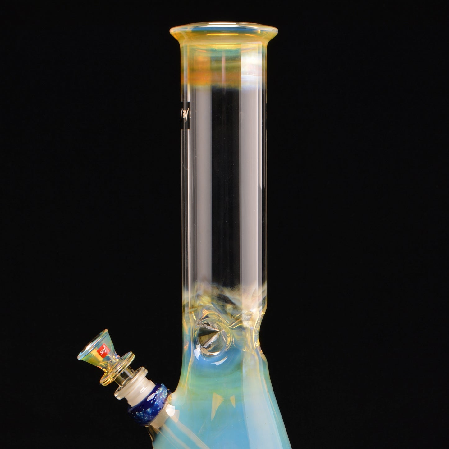 12in Silver Fumed Beaker, mouthpiece shot