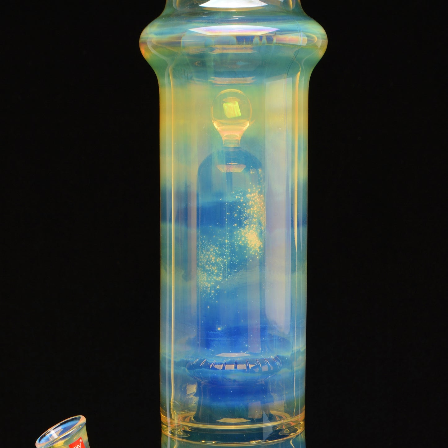 Close up shot of the bongs perk and opal