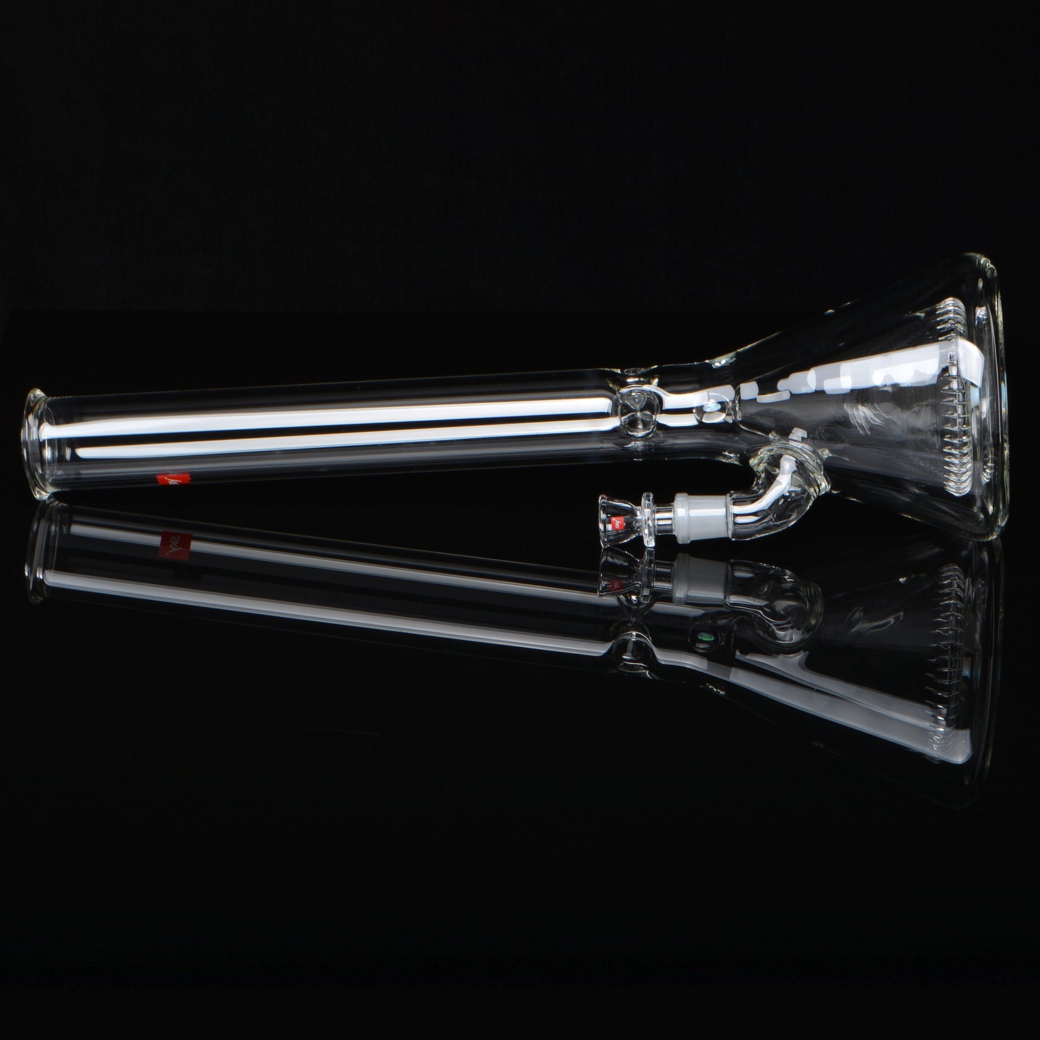 18in Fusion Beaker, laying down